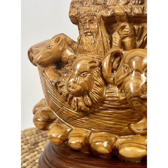HUGE Intricately Hand Carved Olive Wood Noah's Ark on Wooden Base from Holy Land - Picture 11 of 15